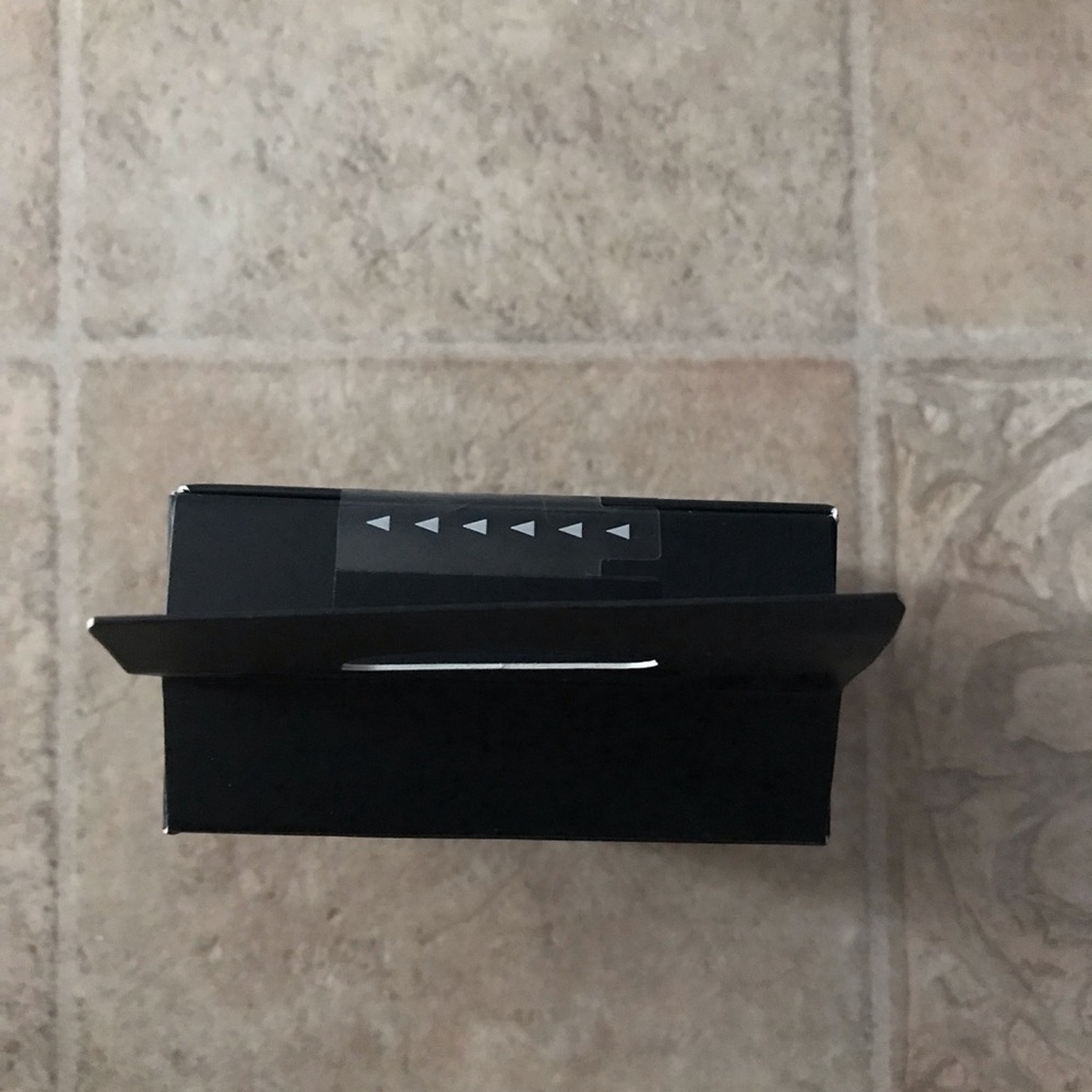 Amazon Smart Plug - Picture 2 of 9